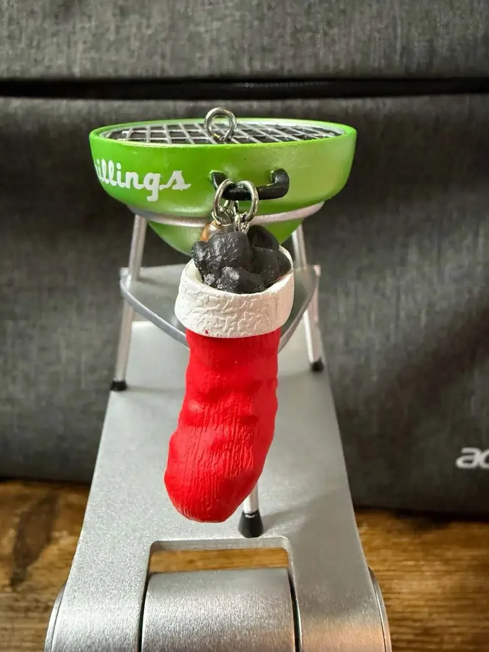 EUC 2017 Hallmark Keepsake 'Season's Grillings' Christmas Ornament
